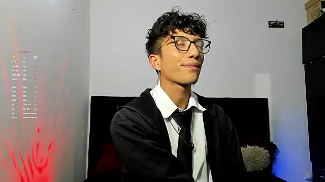 mhatias  online show from January 10, 2:28 am