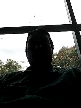 Snapshot of bisexdon chatting on October 20, 8:40 am bisexdon online show from October 20, 8:40 am