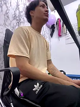 StevenHumps online show from October 14, 6:20 am