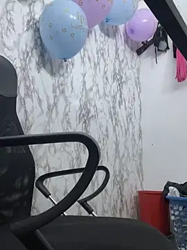 StevenHumps online show from October 5, 6:17 am