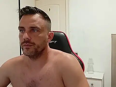 Captianamericablue online show from September 17, 9:27 pm