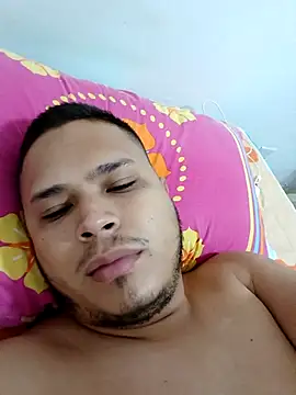 Alexboy022025 online show from September 26, 5:38 am