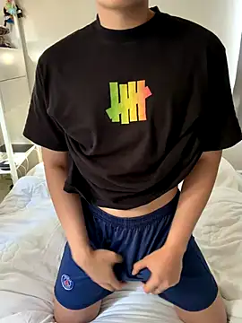 Pikachu19yo online show from October 22, 4:54 pm