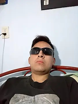 aczinovelez342 online show from January 14, 7:02 am