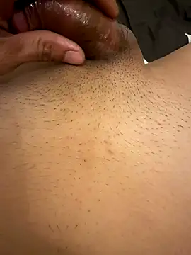 hieutran777 online show from November 4, 3:57 pm