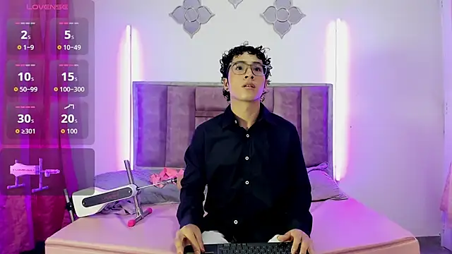 0anonimo bottom1 online show from October 2, 12:42 pm