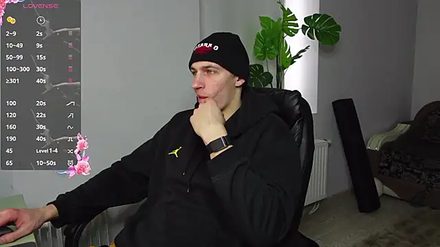 Ryan Dozer online show from February 28, 7:18 am