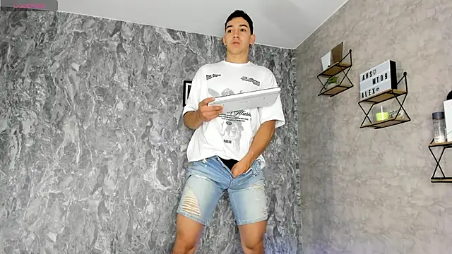 alex cumfit1 online show from April 4, 12:46 pm