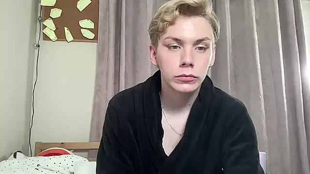 scottishtwink01 online show from October 17, 11:31 pm