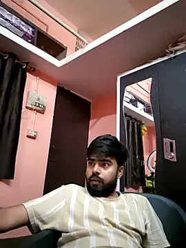 soniriyaa010101 online show from May 12, 6:49 pm