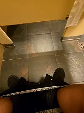 maxelbueno online show from October 19, 8:56 pm