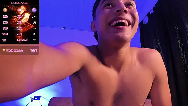 Snapshot of Austin_Cardieff_ chatting on October 22, 8:56 pm Austin Cardieff  online show from October 22, 8:56 pm