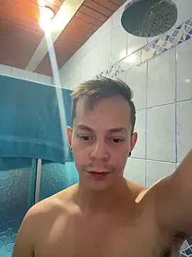 Snapshot of dimitryivanovv chatting on October 1, 2:15 am dimitryivanovv online show from October 1, 2:15 am