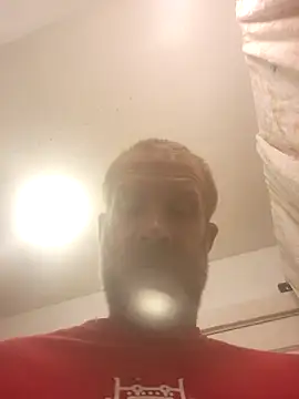 Snapshot of Mrdano0000 chatting on October 22, 3:43 am Mrdano0000 online show from October 22, 3:43 am