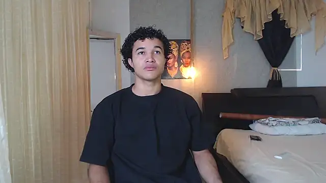 Snapshot of fire_drako_ chatting on October 3, 8:25 pm fire drako  online show from October 3, 8:25 pm