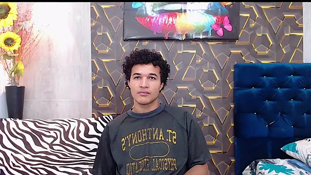 Snapshot of fire_drako_ chatting on September 25, 4:11 am fire drako  online show from September 25, 4:11 am