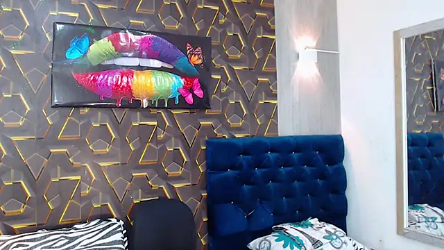 Snapshot of fire_drako_ chatting on September 18, 4:47 am fire drako  online show from September 18, 4:47 am