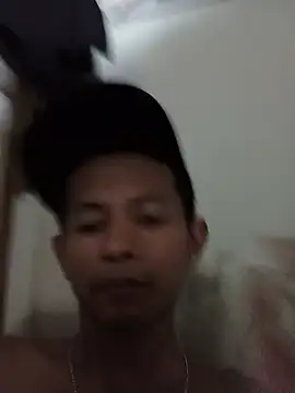 ainularbasoni online show from July 8, 12:58 am