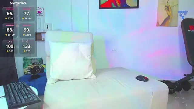 JordanRossie online show from November 5, 11:18 pm