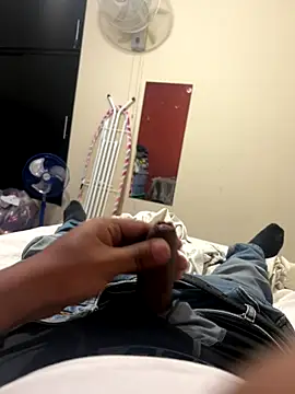 dannybs05 online show from October 17, 5:44 am