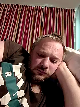 Snapshot of Yannor36 chatting on October 4, 3:17 pm Yannor36 online show from October 4, 3:17 pm