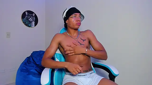 dann cute028 online show from September 19, 11:04 pm