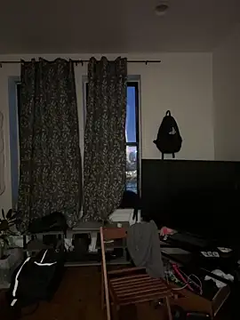 latinoxx1992 online show from February 6, 11:29 am