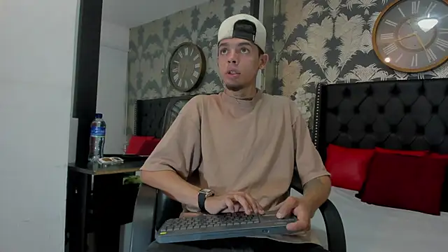 Alan Smitthy online show from September 25, 7:13 pm