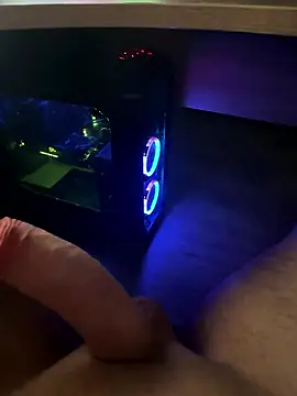 jstntz online show from January 7, 11:10 pm