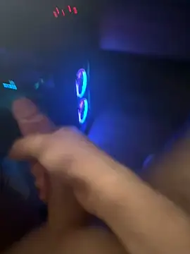 jstntz online show from April 2, 9:22 pm