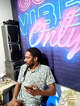 Mikaaa97 online show from February 13, 6:13 pm