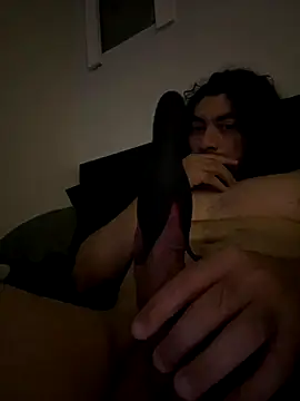 Snapshot of fifthbase007 chatting on October 9, 3:11 am fifthbase007 online show from October 9, 3:11 am