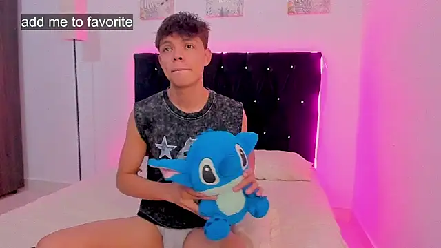 Zacktorres  online show from November 2, 11:09 pm