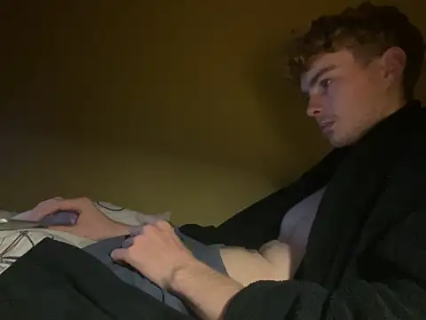 Randy9222 online show from October 3, 8:25 pm