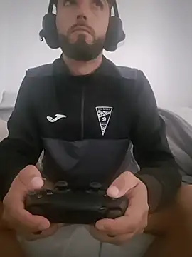 ismaelmaldonado1988 online show from November 4, 11:11 am