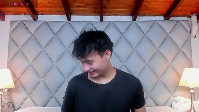 Clement Reyes online show from January 10, 12:31 pm