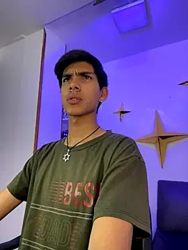 David 925  online show from December 17, 4:09 am