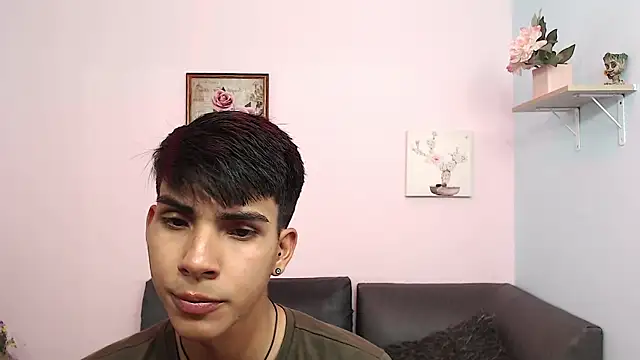 David 925  online show from October 14, 4:52 am