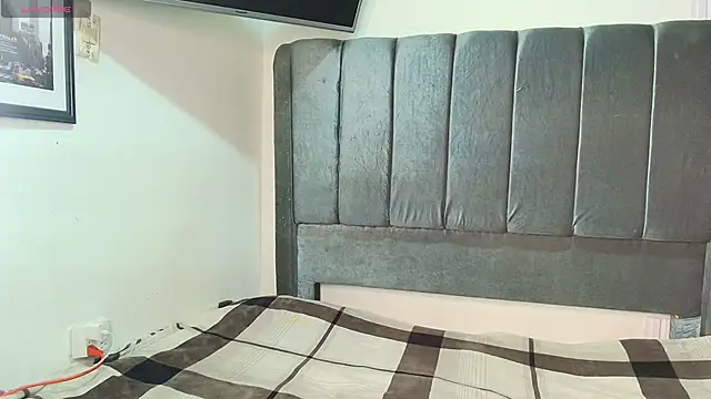 Erick Velveth online show from April 6, 8:59 am