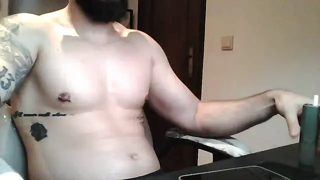 yourfantasy777 online show from June 20, 11:21 pm