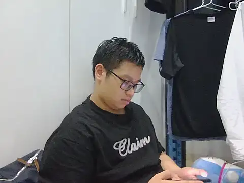 loveninja online show from April 5, 12:34 pm