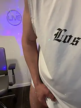 Melvin-92 online show from May 11, 11:46 pm