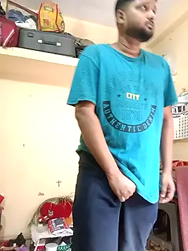 chunkyguy98 online show from April 18, 8:27 am