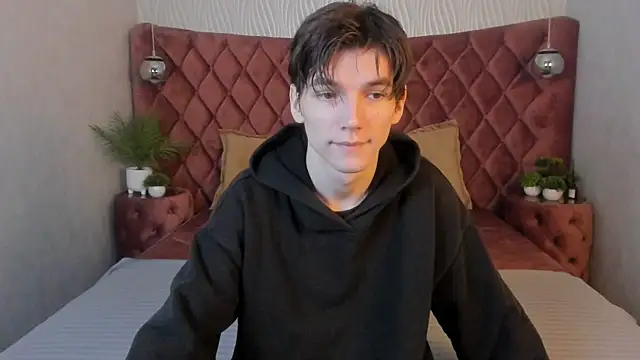 alfred joness online show from October 28, 6:49 am