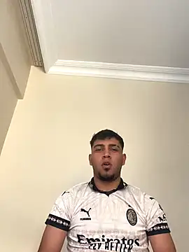 astoperaa online show from September 20, 1:44 pm