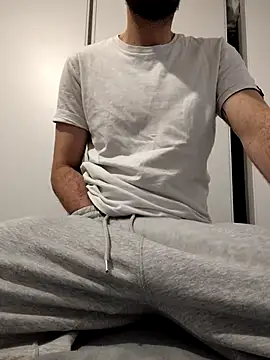 AD Vu online show from November 6, 7:50 pm