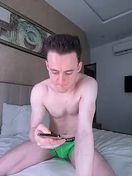 Snapshot of Vaso69_ chatting on October 2, 6:45 pm Vaso69  online show from October 2, 6:45 pm