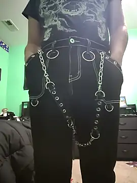 Crypticfreak505 online show from September 28, 1:25 am