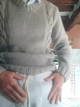 Snapshot of fantastiklover76113 chatting on September 22, 3:00 pm fantastiklover76113 online show from September 22, 3:00 pm