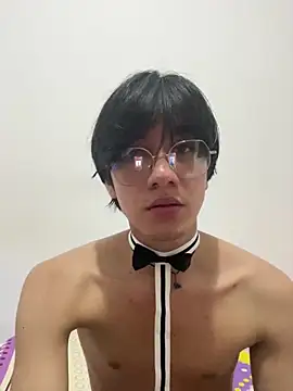 Matti Mendez  online show from October 7, 4:55 pm